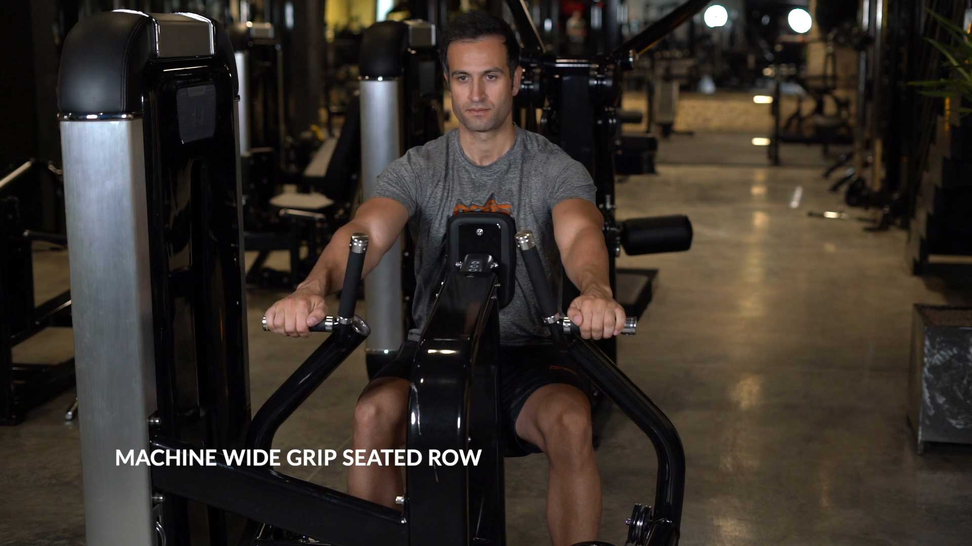 Wide Grip Seated Row Machine H